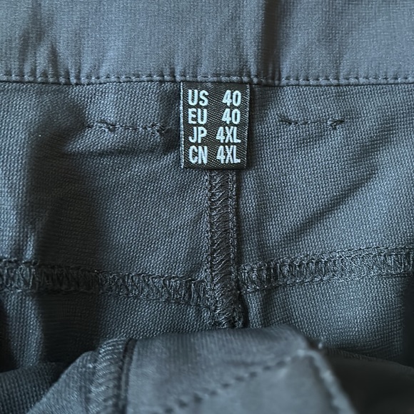NWOT🌟💥Men’s Black Athletic/Work Trek Pants - Picture 10 of 13